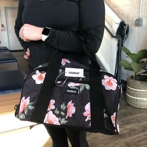 Vooray burner gym bag, rose black.new with tags.